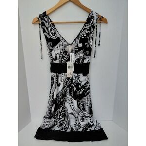 NWT Speechless women's Halter Dress black white Geometric Size Small